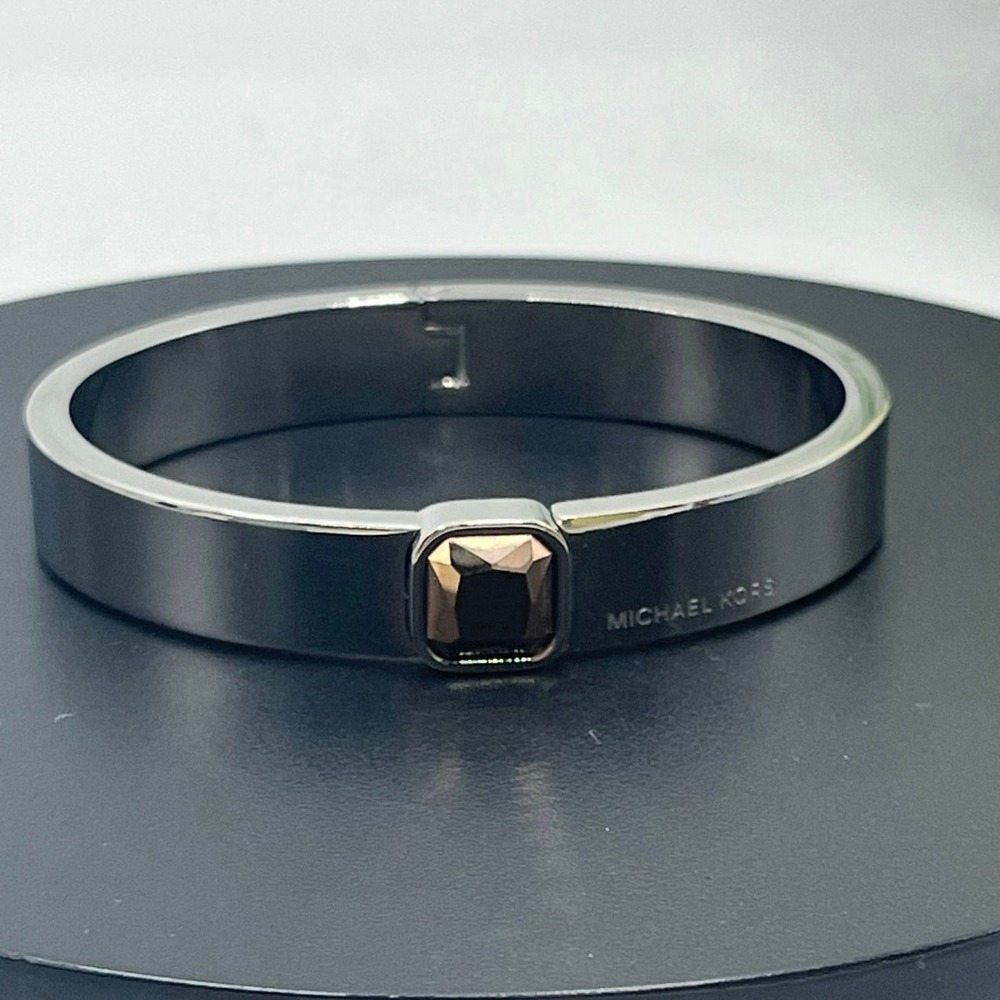 Michael Kors Urban Rush Silver Hinged Square Cut Center‎ Stone Bangle Bracelet